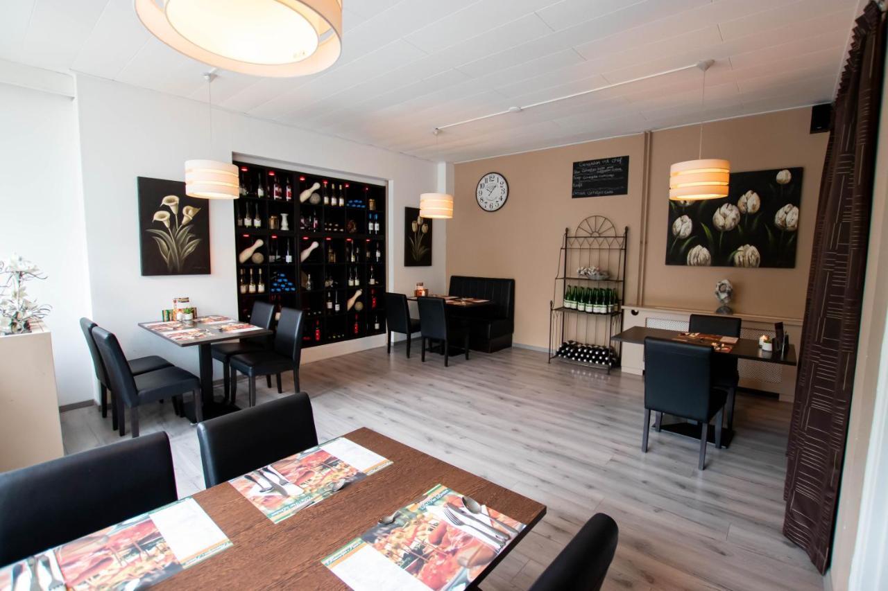De Vier Linden Bed & Breakfast Vierlingsbeek ภายนอก รูปภาพ