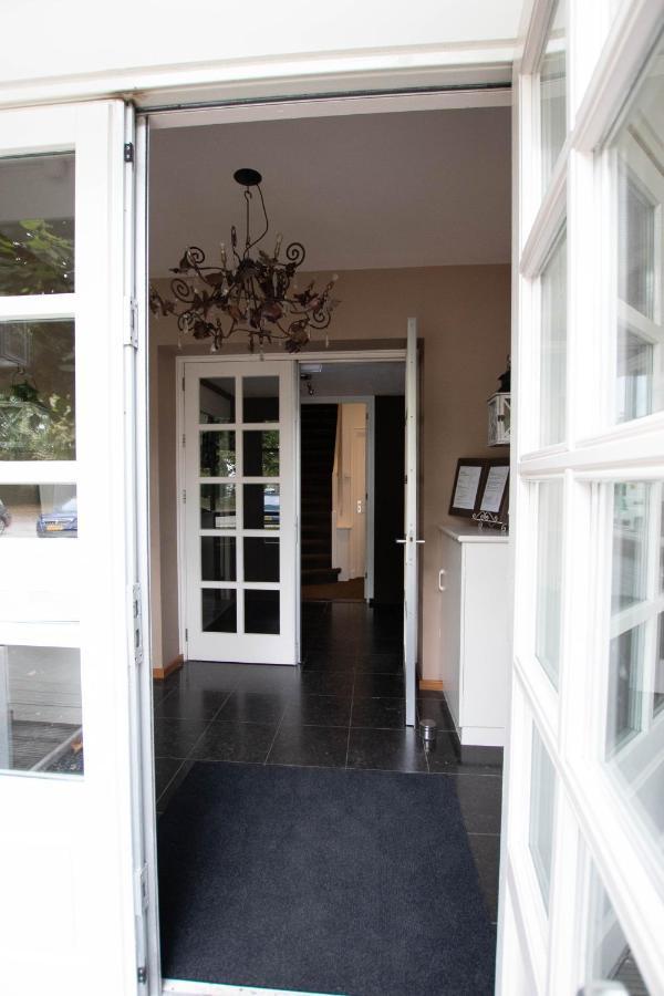 De Vier Linden Bed & Breakfast Vierlingsbeek ภายนอก รูปภาพ