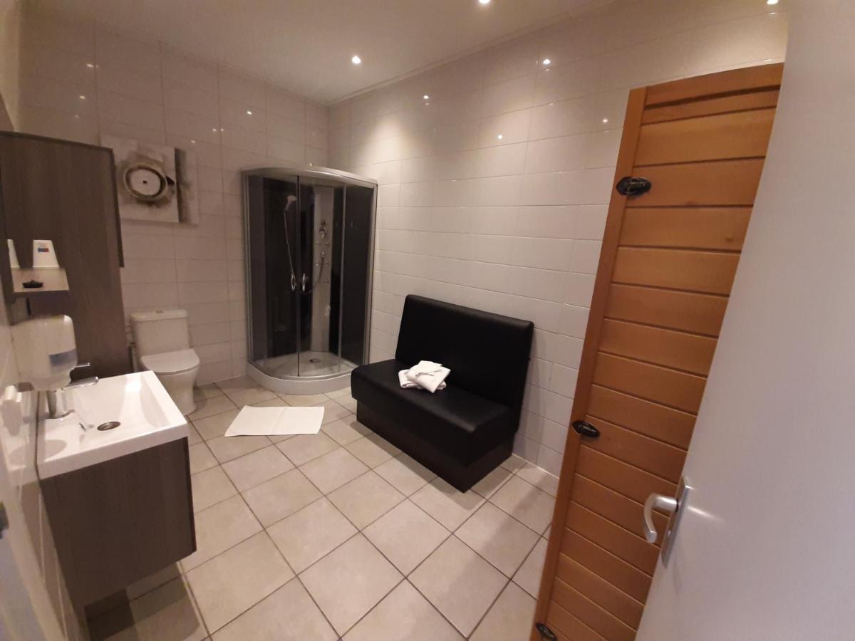 De Vier Linden Bed & Breakfast Vierlingsbeek ภายนอก รูปภาพ