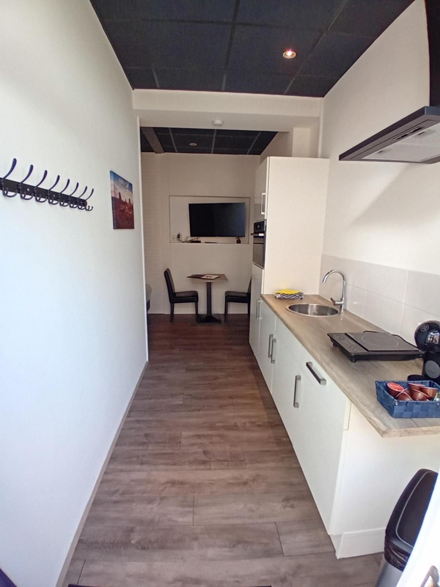 De Vier Linden Bed & Breakfast Vierlingsbeek ภายนอก รูปภาพ